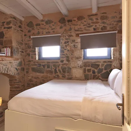 Cressa Ghitonia Village Hotell 4*